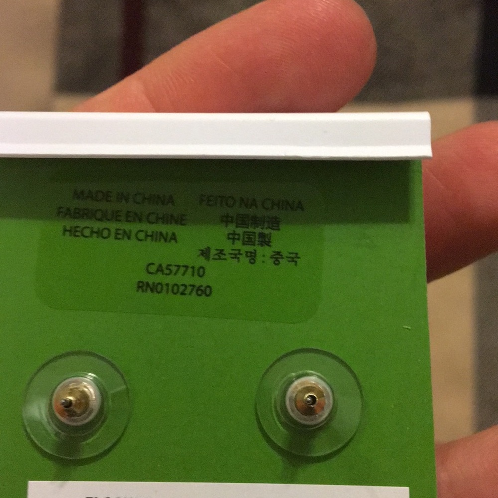 🖤 Kate Spade EARRINGS large pink studs - Picture 4 of 4